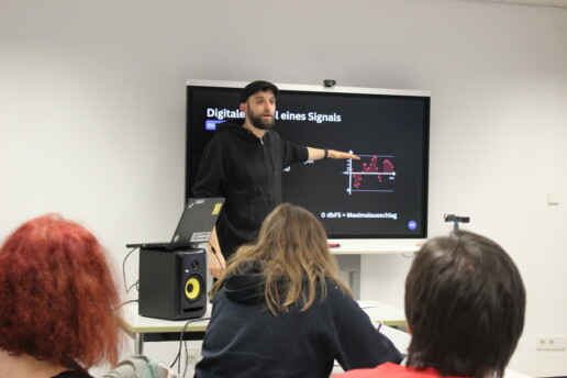 Lauter. Leiser. Lauter. Dieses Ding mit der Lautstärke in Audioproduktionen, Seminar4, 02.11.2024, zwcm2024